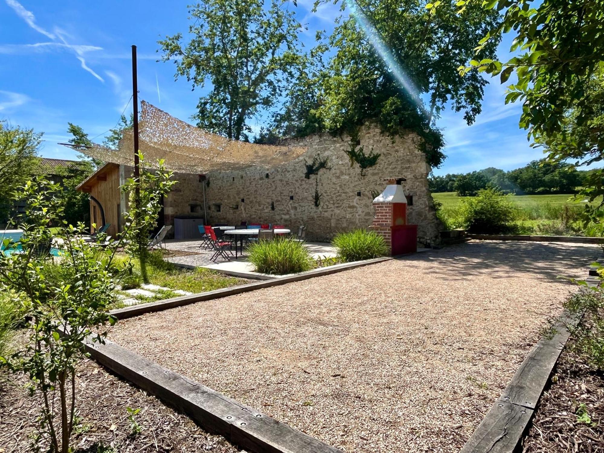 Gite Campagne Famille 15 Pers Piscine Chauffee Jeux Enfants Petanque Saint-Sauvy المظهر الخارجي الصورة